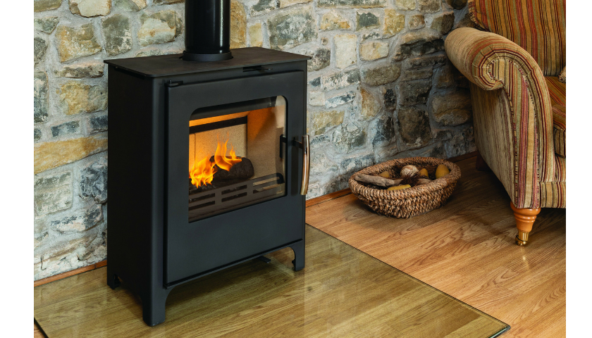 Beltane Stoves’ Chew EcoDesign multifuel stove, perfect for larger spaces